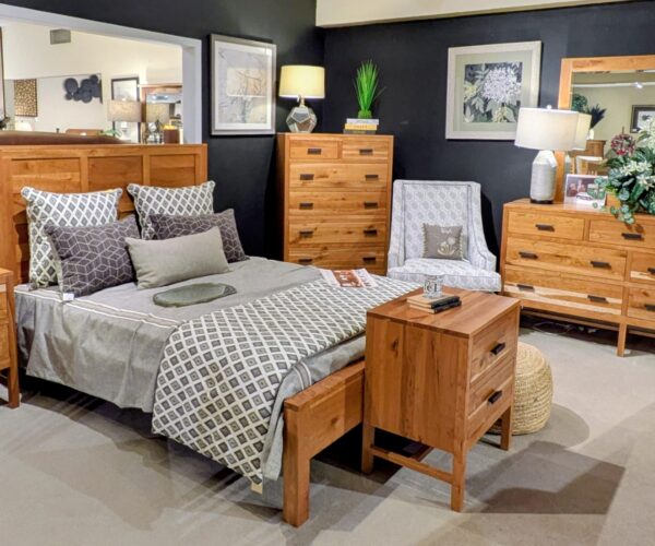 Lynnwood Collection
